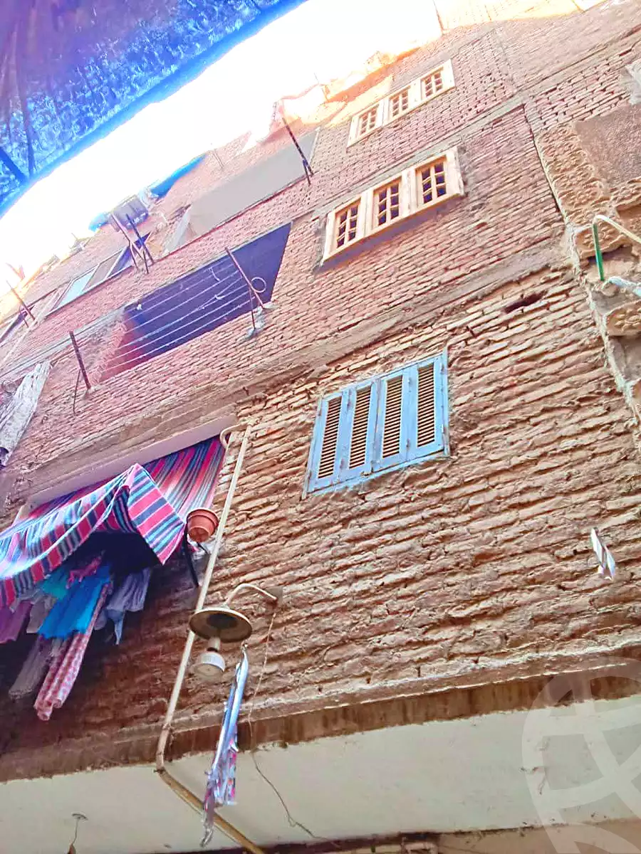 https://aqarmap.com.eg/ar/listing/6553960-for-sale-qalyubia-shubra-el-khaima-om-bayoumi