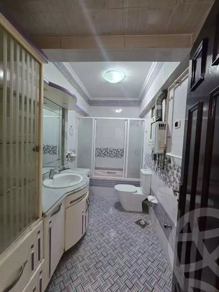 https://aqarmap.com.eg/en/listing/6554616-for-sale-alexandria-glim