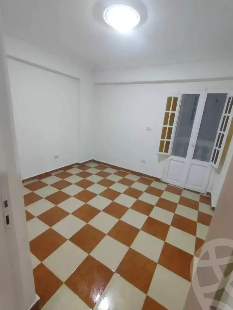 https://aqarmap.com.eg/en/listing/6555153-for-sale-alexandria-lsywf-el-falki