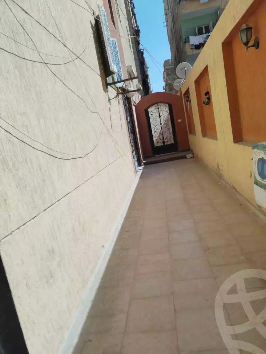 https://aqarmap.com.eg/ar/listing/6555487-for-sale-cairo-6th-of-october-el-ahyaa-neighborhood-3rd-street-42