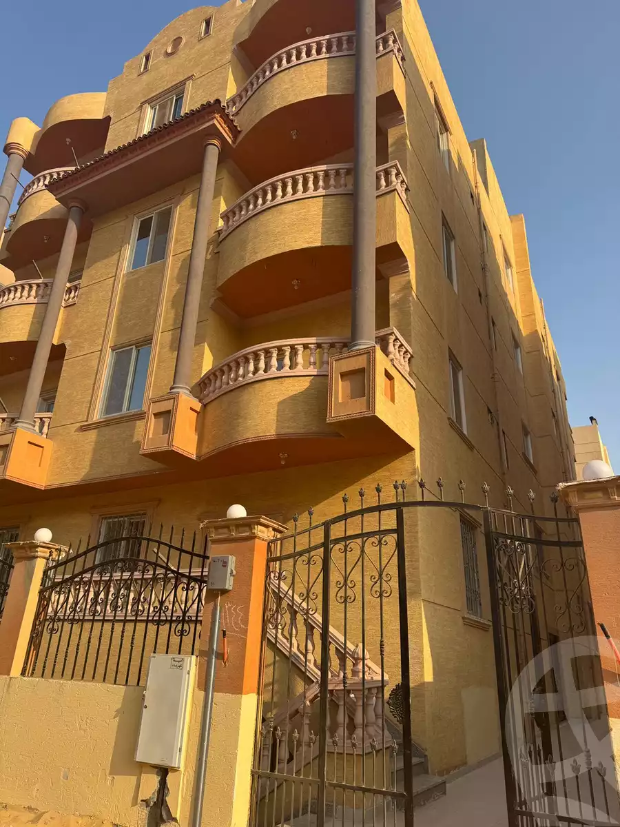 https://aqarmap.com.eg/ar/listing/6555889-for-rent-cairo-6th-of-october-el-tawsaat-el-shamalya-hy-2000-qt