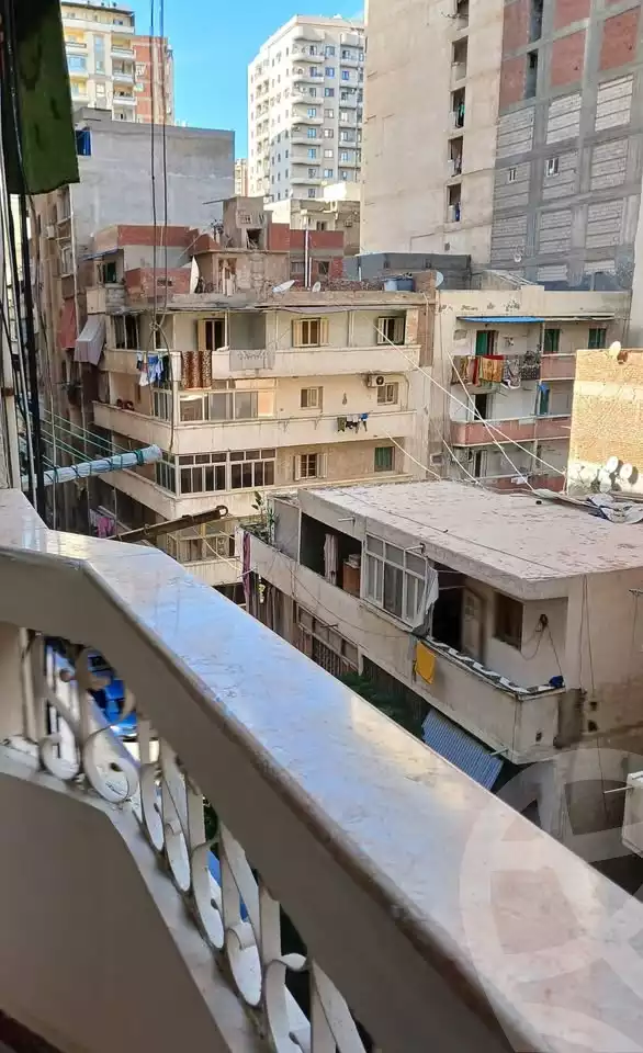 https://aqarmap.com.eg/en/listing/6556057-for-sale-alexandria-el-asafra-shr-jml-bd-lnsr
