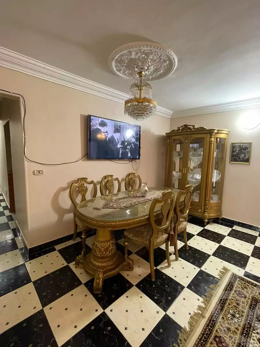 https://aqarmap.com.eg/ar/listing/6556118-for-sale-cairo-6th-of-october-el-ahyaa-neighborhood-4th-neighbourhood-1