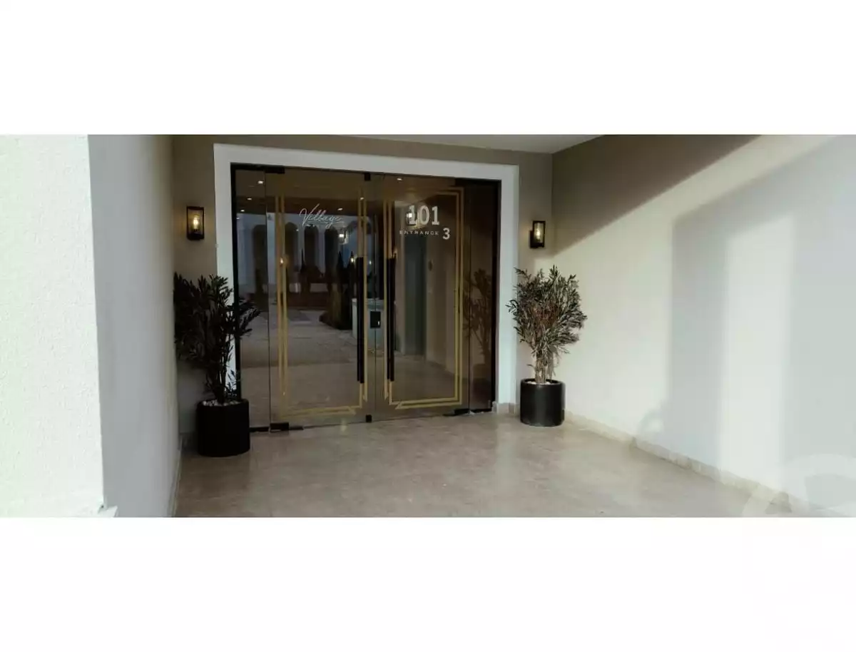 https://aqarmap.com.eg/ar/listing/6556111-for-sale-cairo-el-sheikh-zayed-city-compounds-kmbwnd-fyldj-wyst-dr-llttwyr