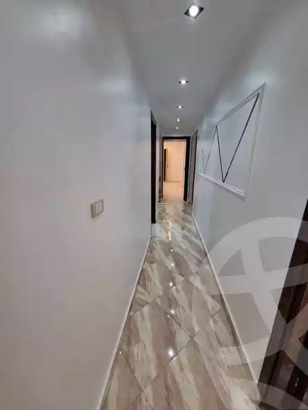 https://aqarmap.com.eg/en/listing/6556962-for-sale-alexandria-el-asafra-l-sfr-bhry