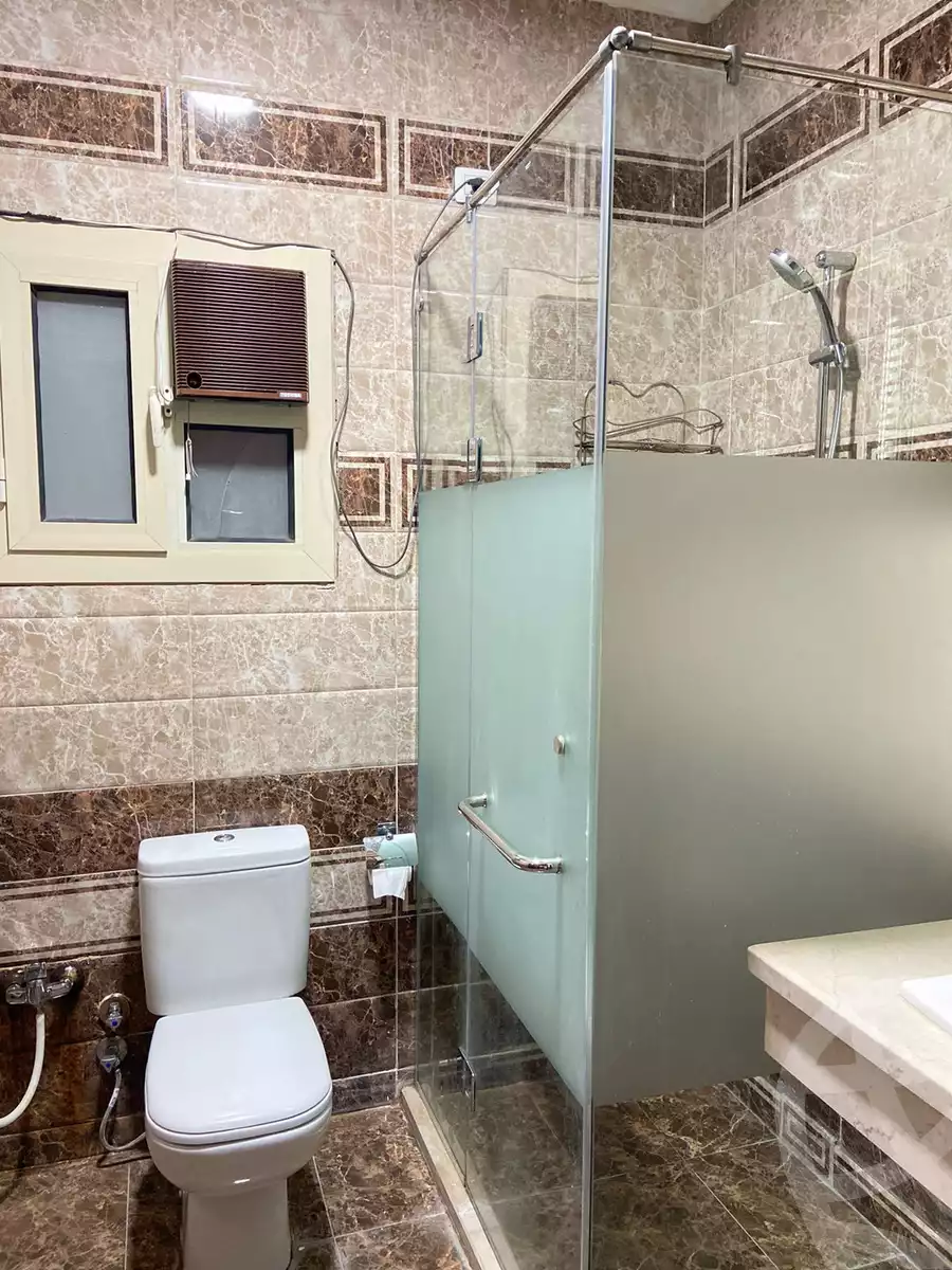 https://aqarmap.com.eg/ar/listing/6557759-for-rent-cairo-el-sheikh-zayed-city-compounds-el-khamayel