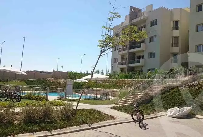 https://aqarmap.com.eg/en/listing/6557942-for-sale-cairo-el-sheikh-zayed-city-compounds-dh-drys