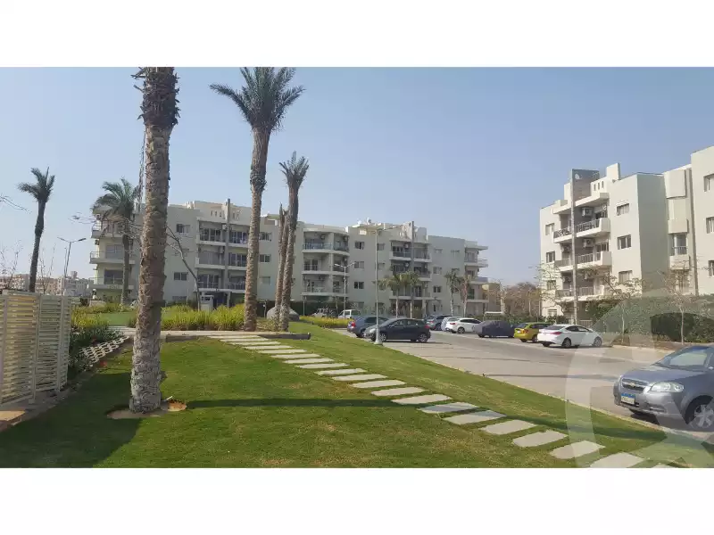 https://aqarmap.com.eg/ar/listing/6558548-for-sale-cairo-el-sheikh-zayed-city-compounds-dh-drys