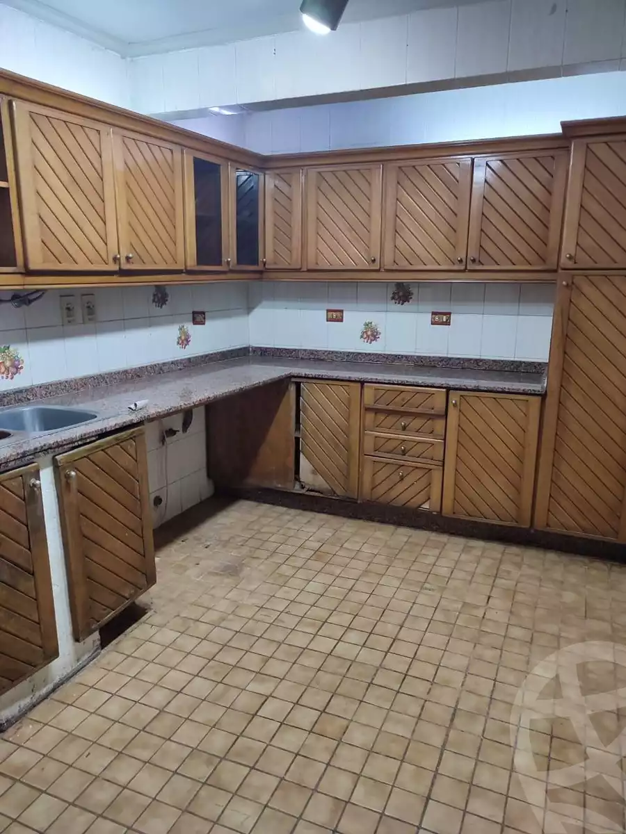 https://aqarmap.com.eg/en/listing/6560828-for-sale-alexandria-el-asafra-salman-el-farsi-st