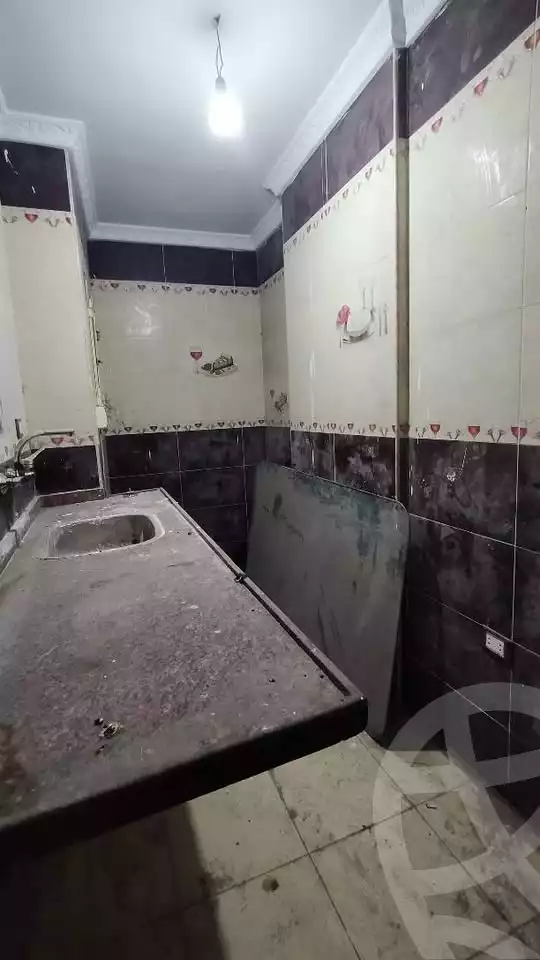 https://aqarmap.com.eg/en/listing/6561122-for-sale-alexandria-l-jmy-lbytsh-el-tayar-st