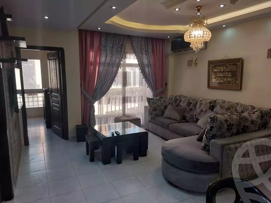 https://aqarmap.com.eg/en/listing/6562255-for-rent-cairo-new-cairo-lrhb-city-phase-4-saad-zaghloul-st