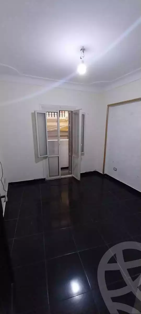 https://aqarmap.com.eg/ar/listing/6562903-for-sale-alexandria-l-jmy-lbytsh-ibrahim-othman-st
