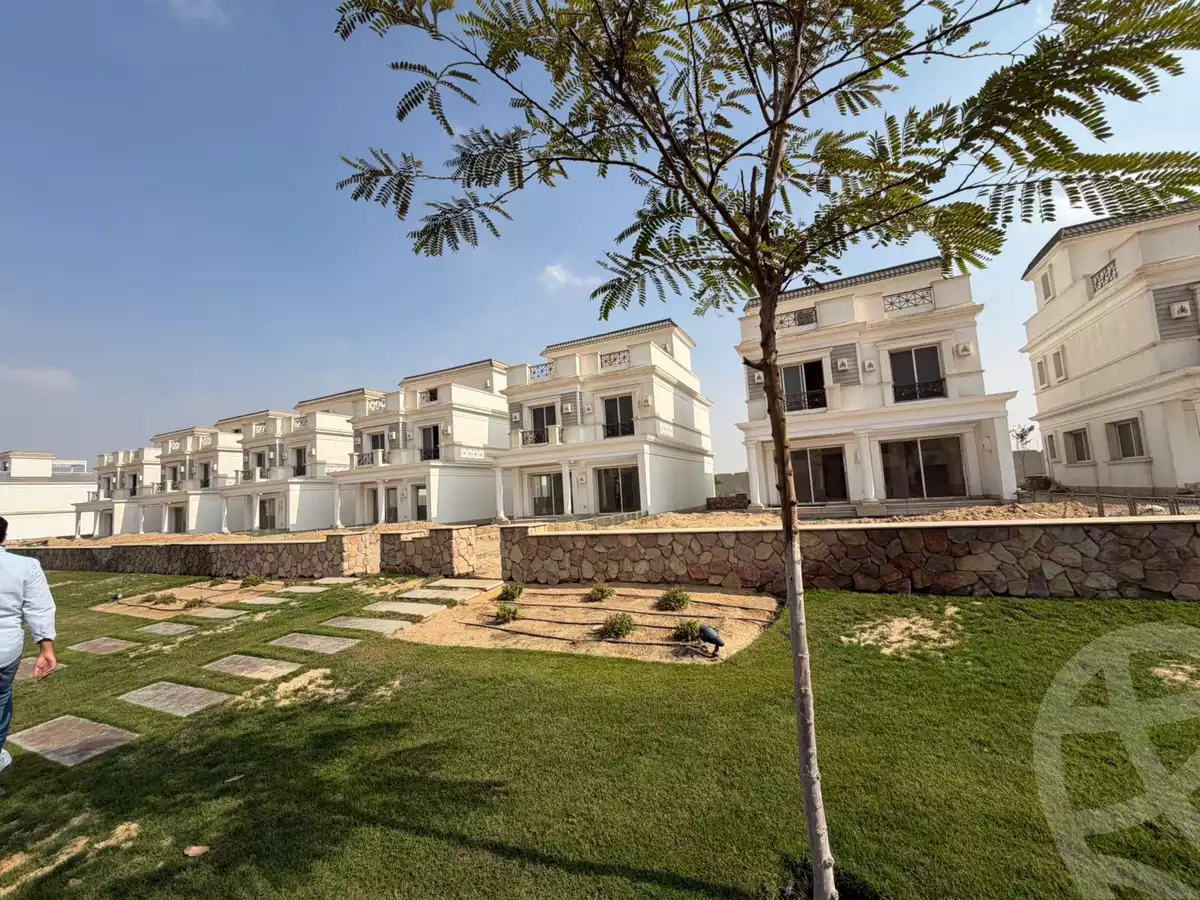 https://aqarmap.com.eg/ar/listing/6564449-for-sale-cairo-6th-of-october-compounds-kingsway-compound-mountain-view
