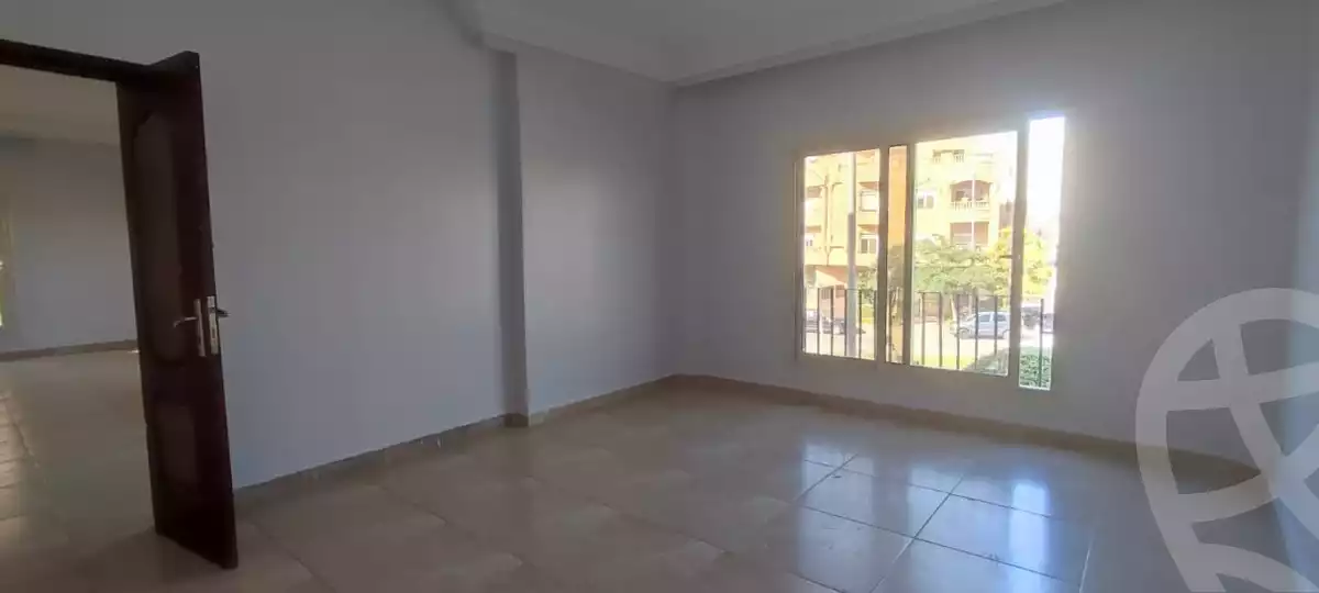 https://aqarmap.com.eg/ar/listing/6565702-for-rent-cairo-new-cairo-el-yassamin-el-yasmeen-7-el-shaikh-hassan-mamoun-st