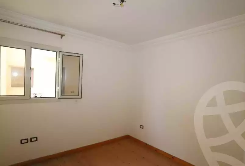 https://aqarmap.com.eg/en/listing/6566245-for-rent-alexandria-ganaklis-el-fath-st