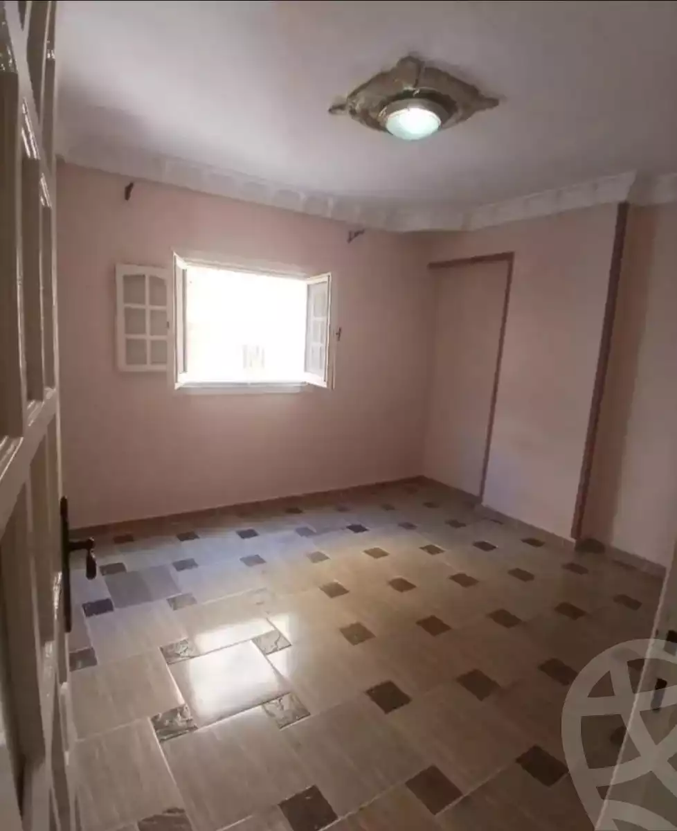 https://aqarmap.com.eg/ar/listing/6566865-for-sale-alexandria-el-mandara-alex-el-mandara-bahri-sidi-kamal-st
