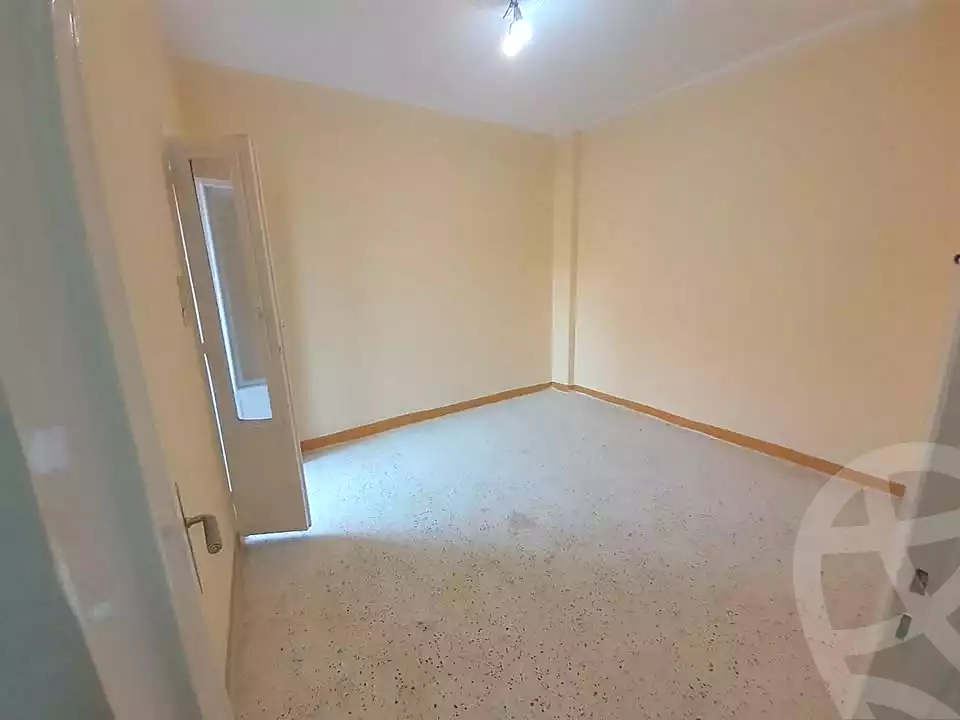 https://aqarmap.com.eg/en/listing/6567815-for-rent-cairo-el-haram-el-taawon