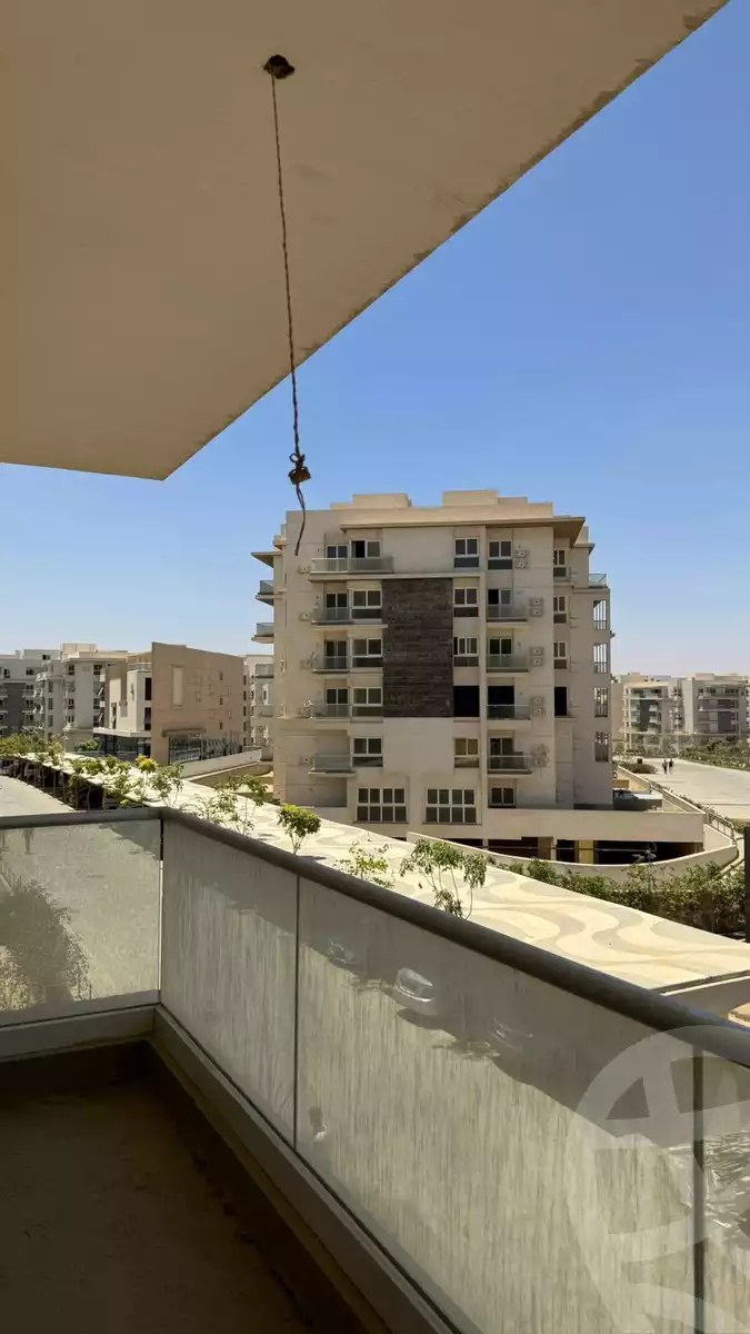 https://aqarmap.com.eg/ar/listing/6570909-for-sale-cairo-new-cairo-compounds-mwntn-fyw-y-syty-club-park-mountain-view-icity
