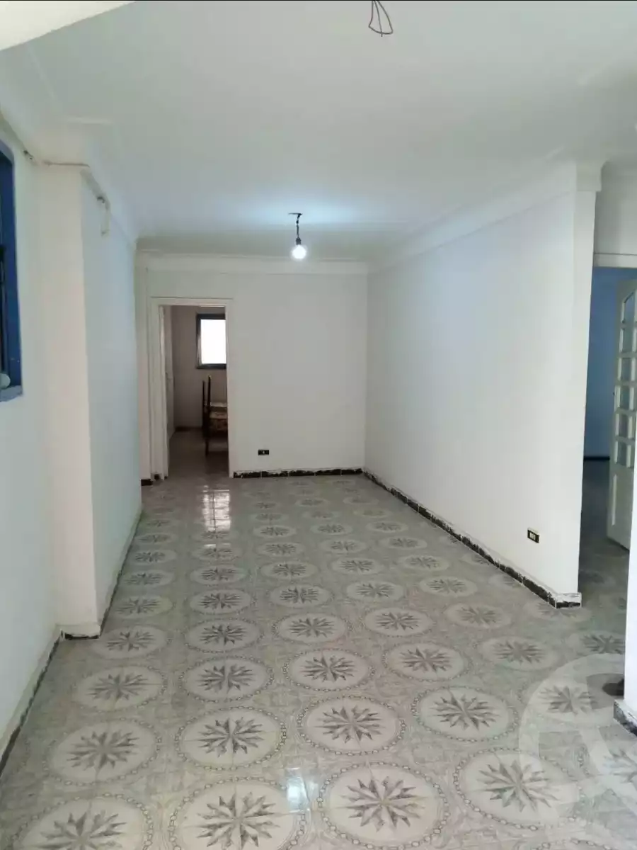 https://aqarmap.com.eg/en/listing/6570947-for-sale-alexandria-el-asafra-l-sfr-bhry-edrees-st