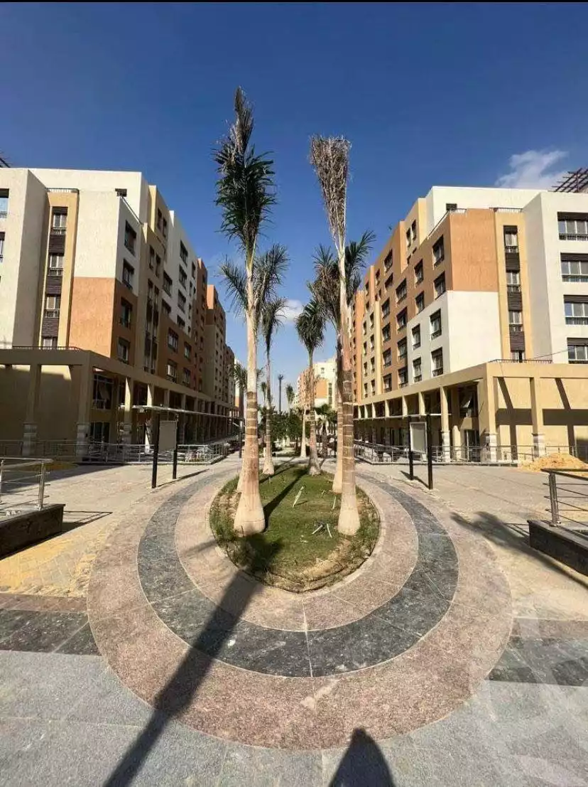 https://aqarmap.com.eg/ar/listing/6571132-for-sale-cairo-new-administrative-capital-r3-lmqsd-almaqsad-park