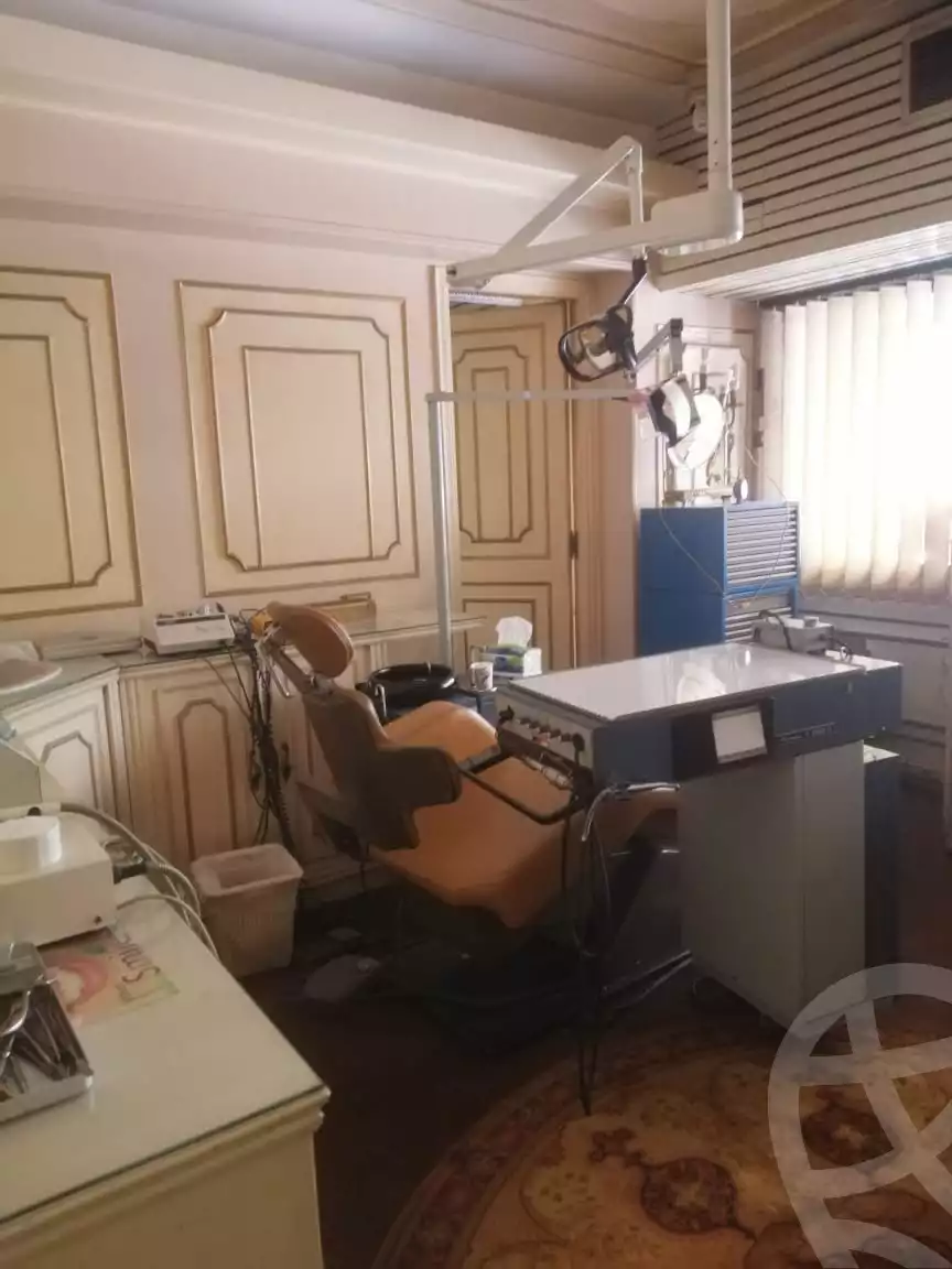 https://aqarmap.com.eg/en/listing/6573526-for-sale-cairo-downtown-abdeen-mohammed-farid-st