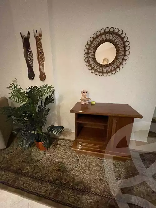 https://aqarmap.com.eg/en/listing/6570544-for-sale-cairo-el-sheikh-zayed-city-el-hay-elsabeaa-lhy-lsb