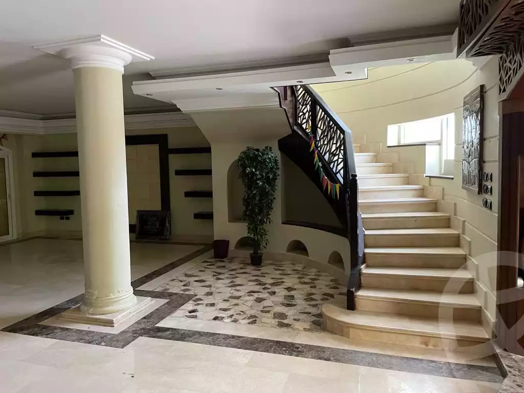 https://aqarmap.com.eg/en/listing/6574198-for-sale-cairo-el-sheikh-zayed-city-compounds-el-rabwa