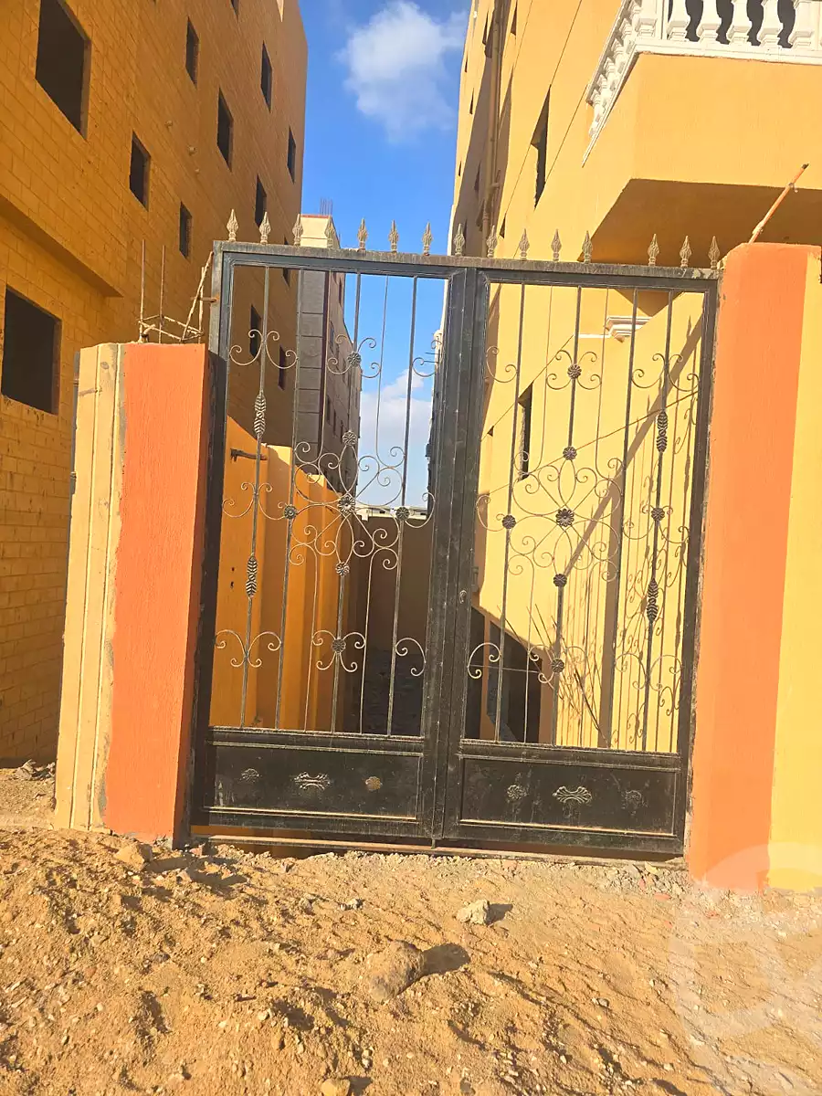 https://aqarmap.com.eg/ar/listing/6574231-for-sale-cairo-badr-city-hai-el-ashgar-featured-neighborhood-bait-el-watan