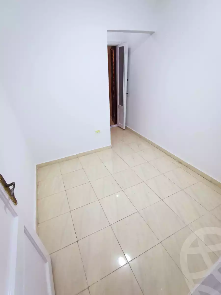 https://aqarmap.com.eg/ar/listing/6574276-for-sale-alexandria-l-jmy-shataa-el-nakheel-street-10