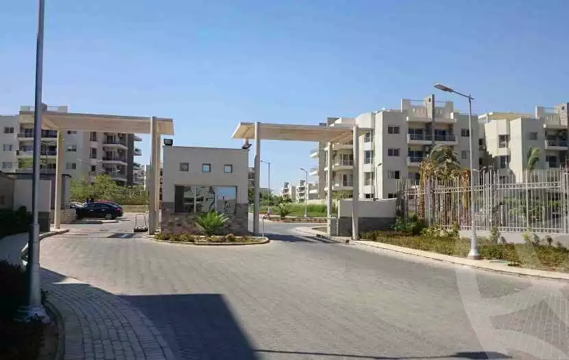 https://aqarmap.com.eg/en/listing/6574312-for-rent-cairo-el-sheikh-zayed-city-compounds-dh-drys