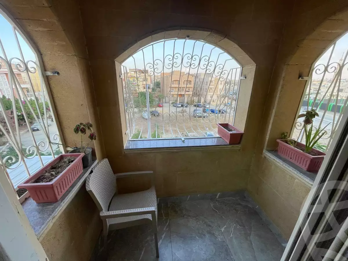 https://aqarmap.com.eg/en/listing/6574482-for-sale-cairo-el-sheikh-zayed-city-el-hay-elasher-street-100