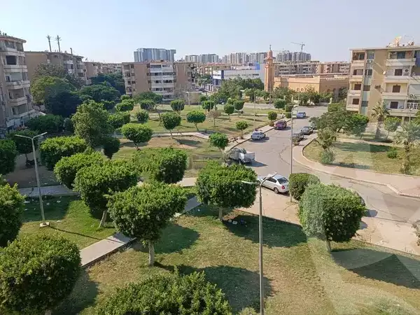 https://aqarmap.com.eg/en/listing/6574686-for-sale-cairo-el-sheikh-zayed-city-el-hay-elawel-street-10