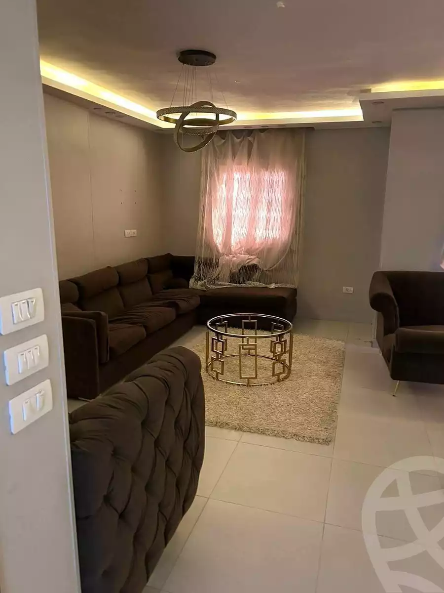 https://aqarmap.com.eg/en/listing/6576305-for-sale-cairo-mokattam-el-hadabah-el-wosta