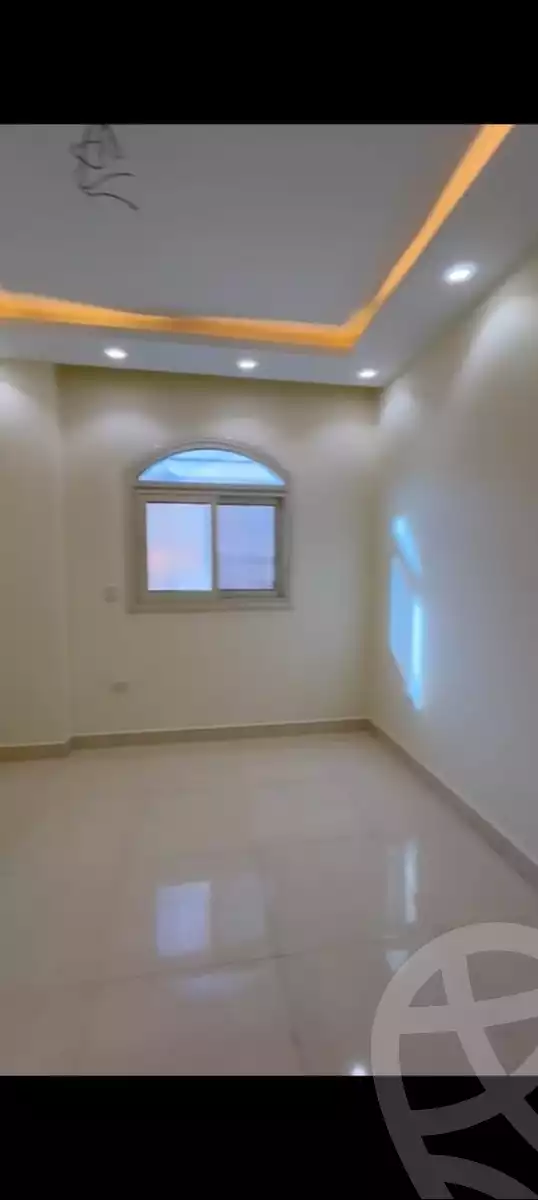 https://aqarmap.com.eg/ar/listing/6576866-for-sale-cairo-6th-of-october-el-ahyaa-neighborhood-3rd-al-hay-al-thalith-st