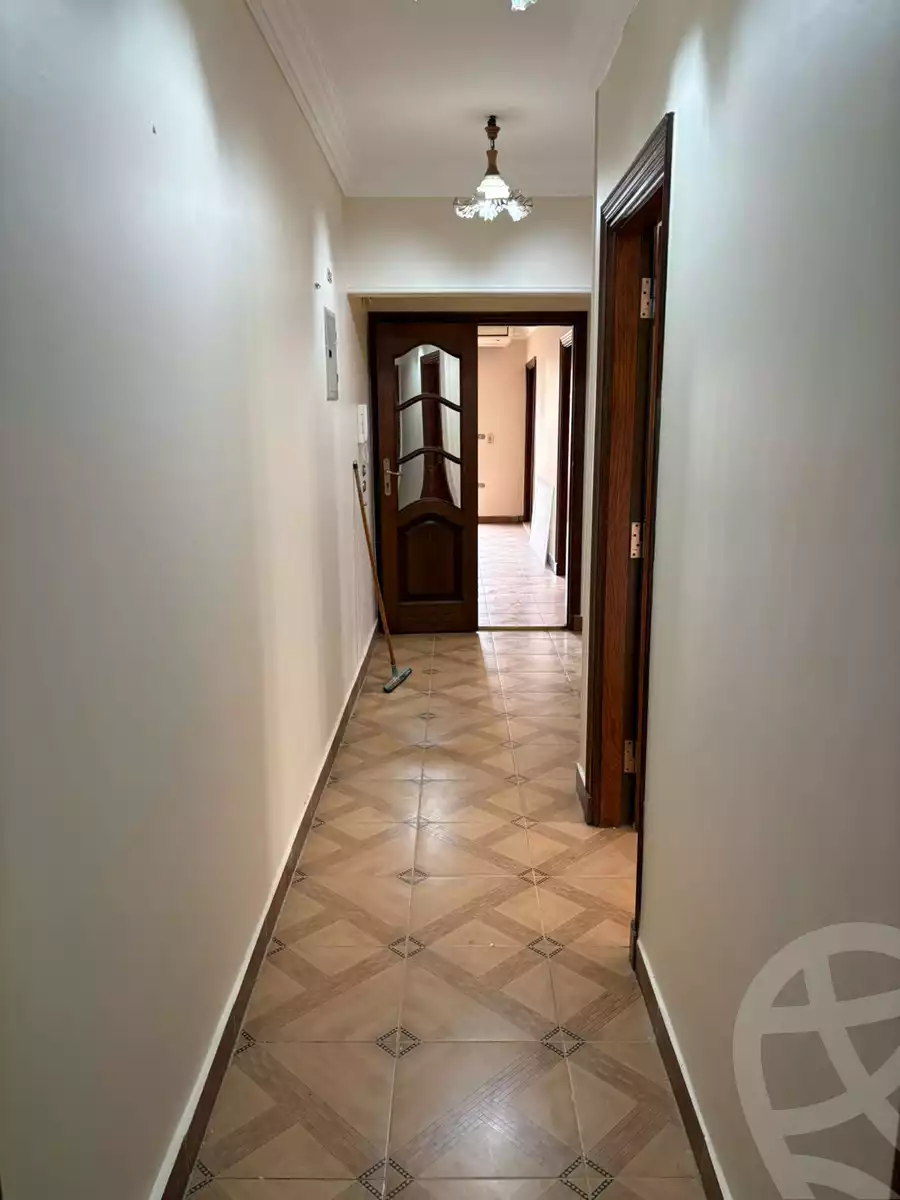 https://aqarmap.com.eg/en/listing/6577463-for-rent-cairo-new-cairo-el-ahyaa-fifth-neighborhood-street-42
