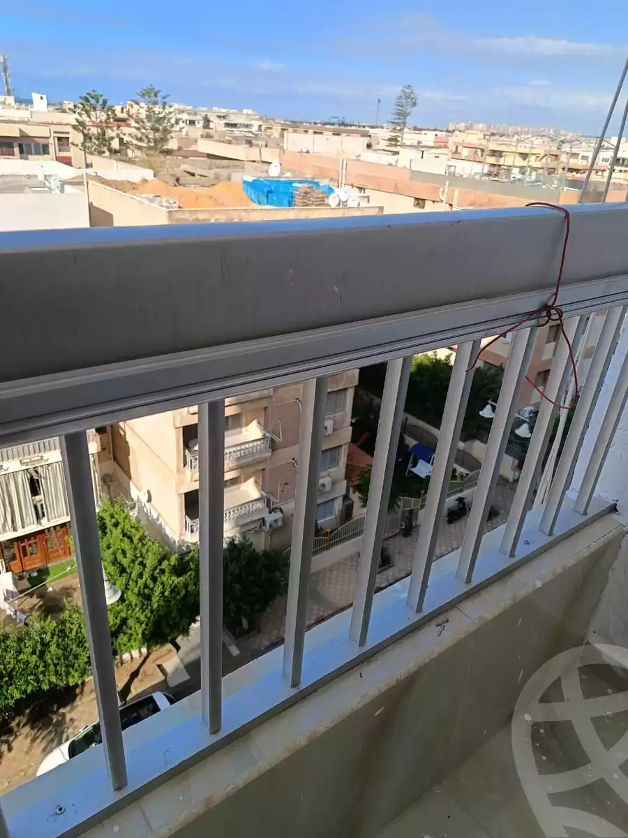 https://aqarmap.com.eg/en/listing/6578462-for-sale-alexandria-lm-mwr-lm-mwr-lshty-kornesh-el-maamoura-st