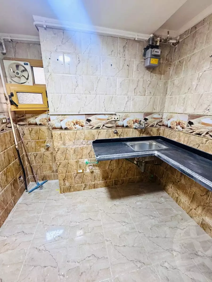 https://aqarmap.com.eg/ar/listing/6580175-for-sale-alexandria-lsywf-el-falki