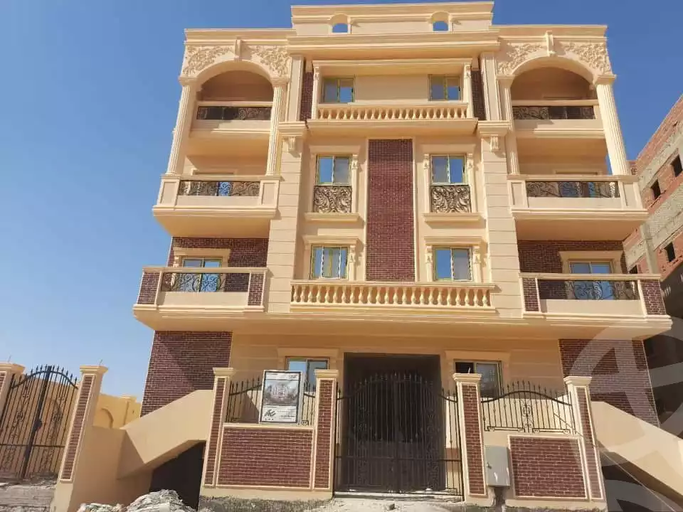https://aqarmap.com.eg/en/listing/6580348-for-sale-cairo-6th-of-october-el-ahyaa-neighborhood-9th