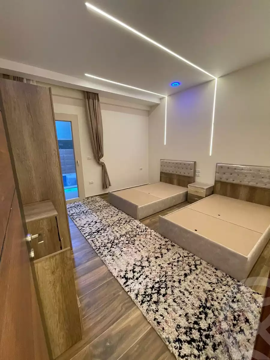 https://aqarmap.com.eg/ar/listing/6580545-for-sale-cairo-el-sheikh-zayed-city-el-hay-elthamen-area-3