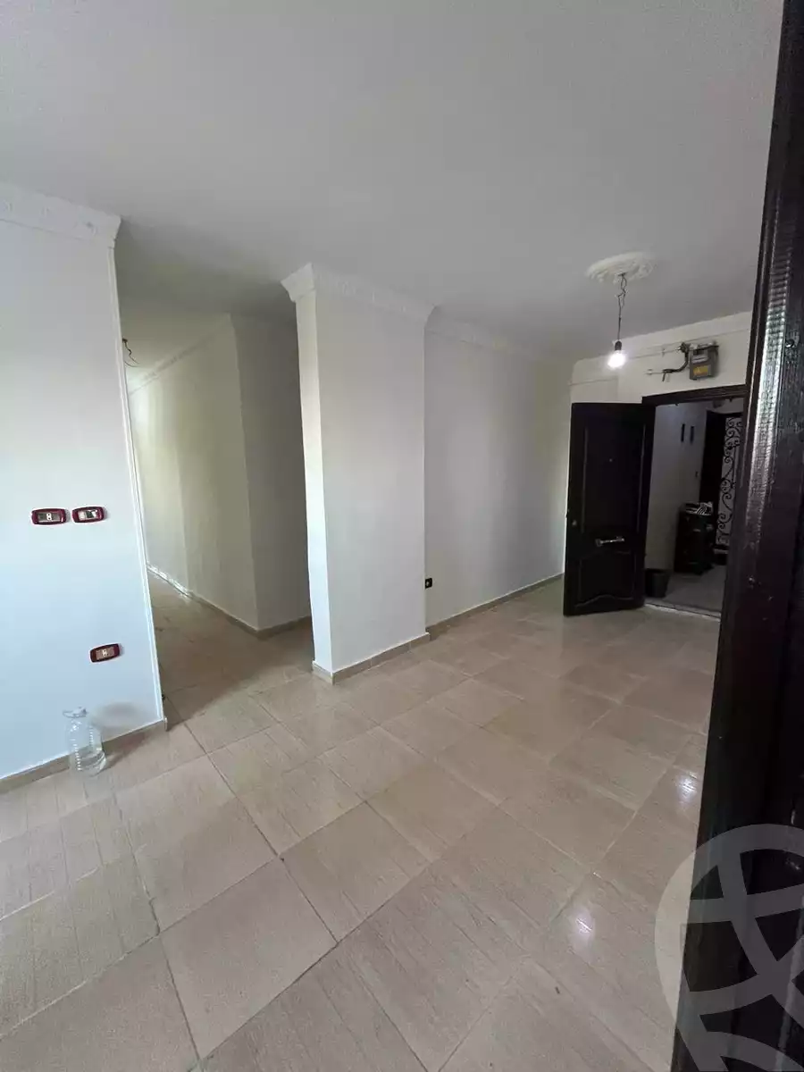 https://aqarmap.com.eg/en/listing/6581876-for-rent-alexandria-bahray-el-anfoshy-al-mosafer-khana-st