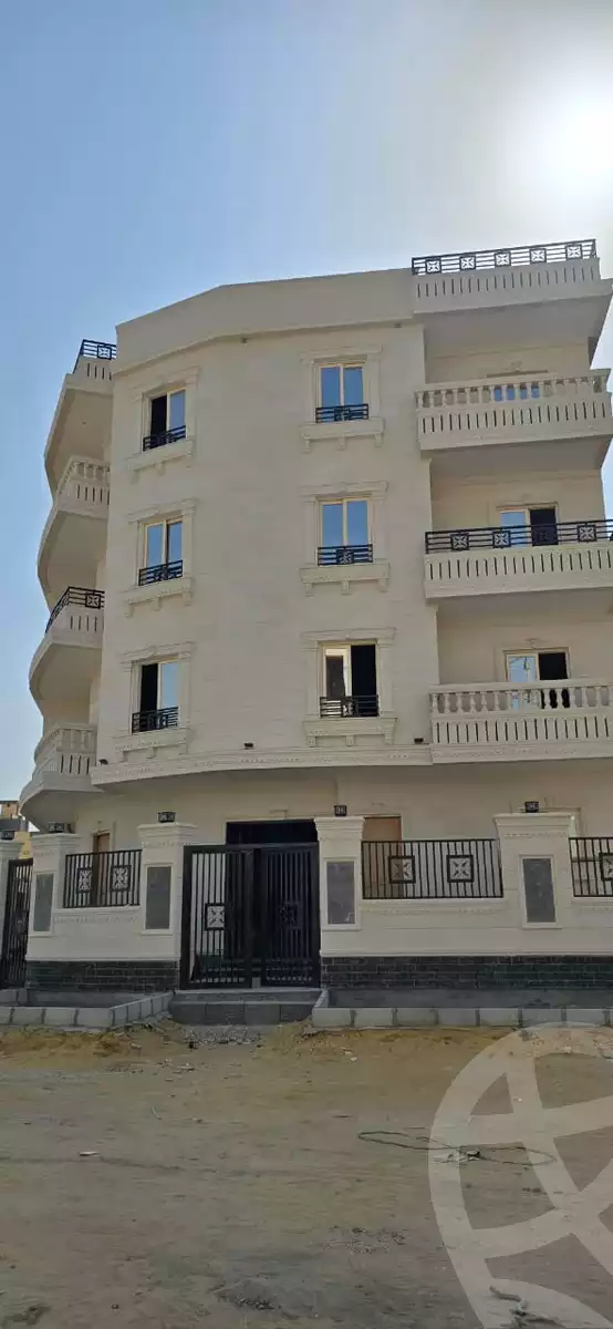 https://aqarmap.com.eg/ar/listing/6583737-for-sale-cairo-new-cairo-bait-el-watan-south-suez-road-el-hay-el-takmely