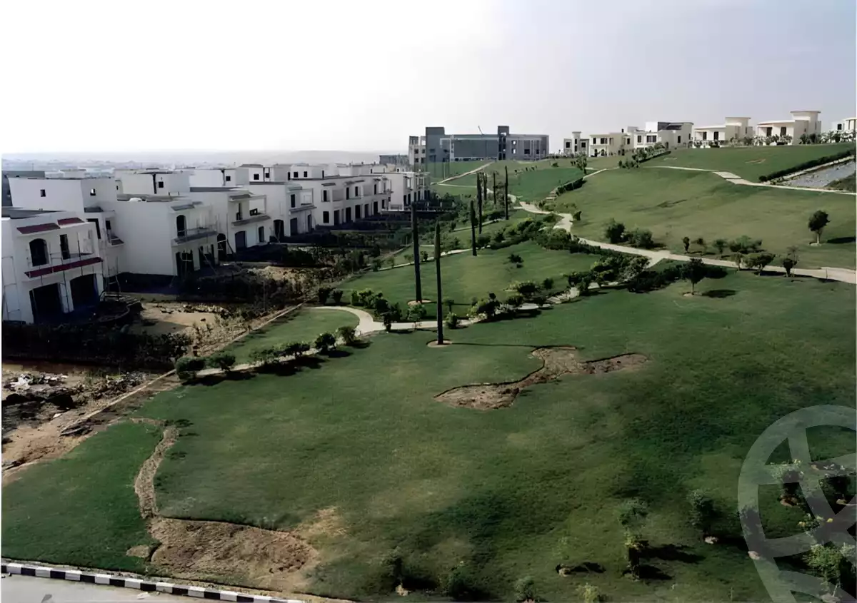 https://aqarmap.com.eg/ar/listing/6583993-for-sale-cairo-el-sheikh-zayed-city-compounds-zayed-2000