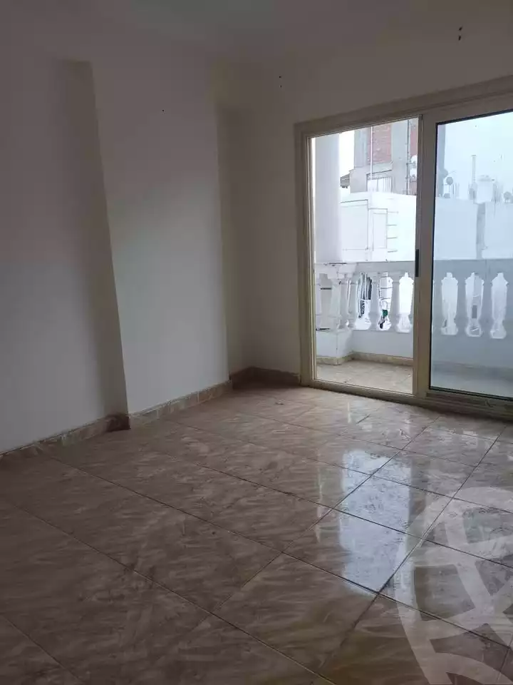 https://aqarmap.com.eg/ar/listing/6585074-for-sale-alexandria-sydy-bshr-sydy-bshr-bhry-khalil-hamada-st