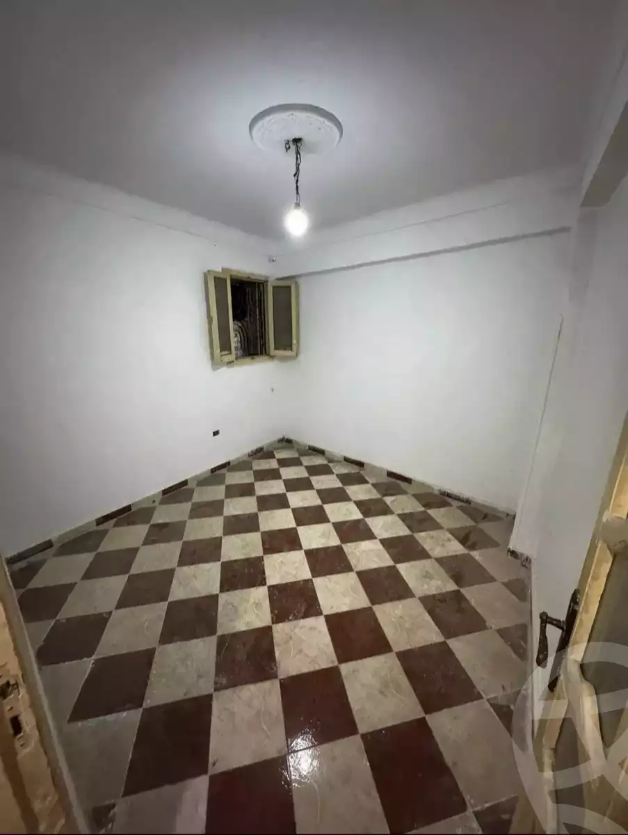 https://aqarmap.com.eg/ar/listing/6585442-for-sale-alexandria-lsywf-el-falki