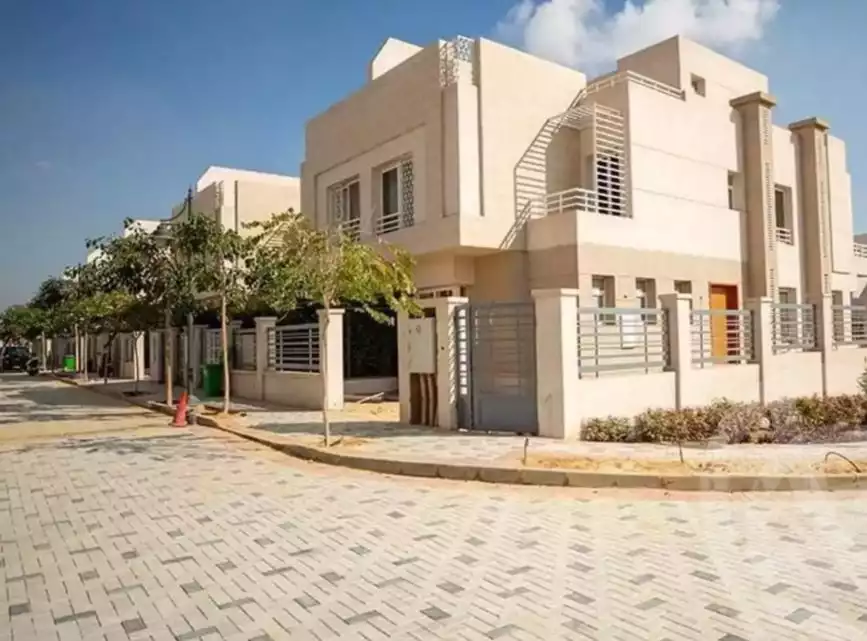 https://aqarmap.com.eg/en/listing/6587648-for-sale-cairo-el-sheikh-zayed-city-compounds-atrio
