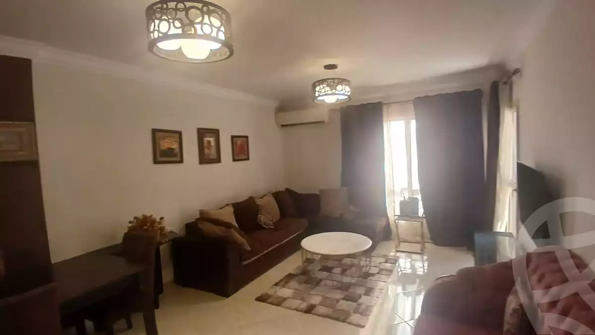 https://aqarmap.com.eg/ar/listing/3165555-for-rent-cairo-el-sheikh-zayed-city-lshykh-zyd-ljdyd-el-reef-el-oroby