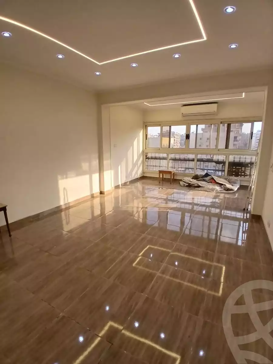 https://aqarmap.com.eg/ar/listing/6590060-for-sale-cairo-nasr-city-abbas-el-akkad