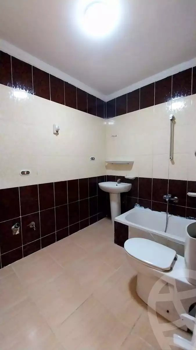 https://aqarmap.com.eg/en/listing/6590458-for-sale-alexandria-l-jmy-shataa-el-nakheel