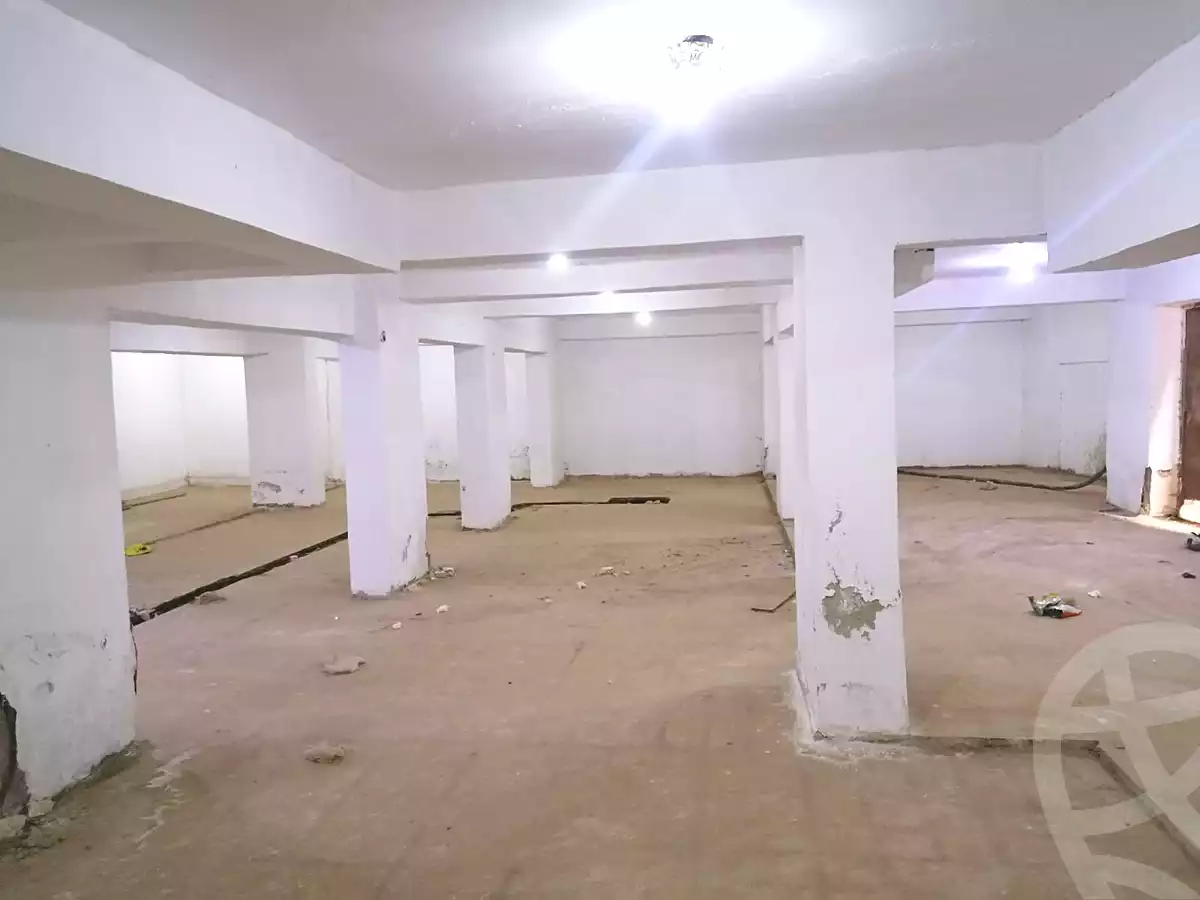 https://aqarmap.com.eg/ar/listing/6590808-for-sale-cairo-el-mohandesen-meet-oqbah-abd-el-aziz-gawish-st