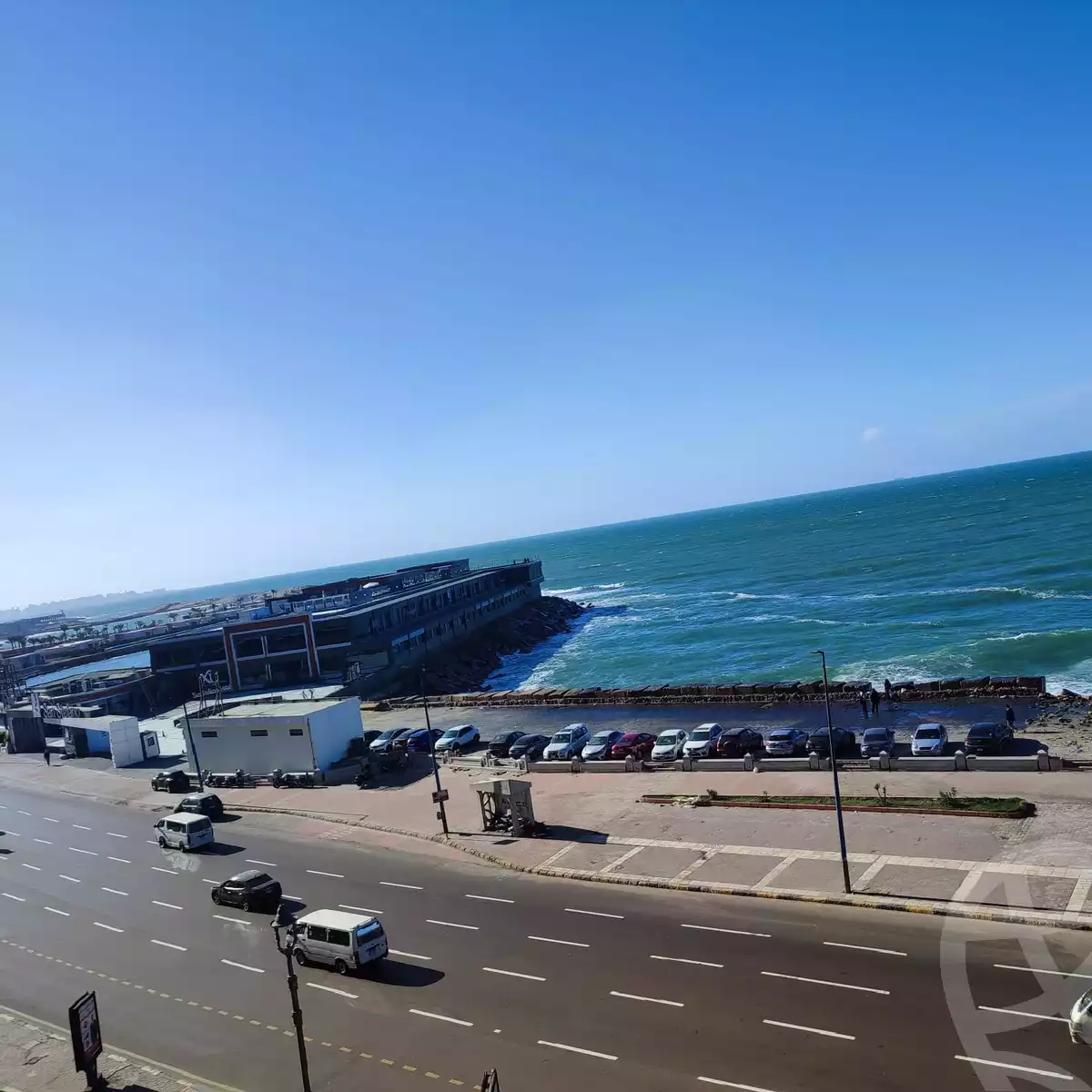 https://aqarmap.com.eg/en/listing/6591183-for-sale-alexandria-lauran-el-gaish-rd
